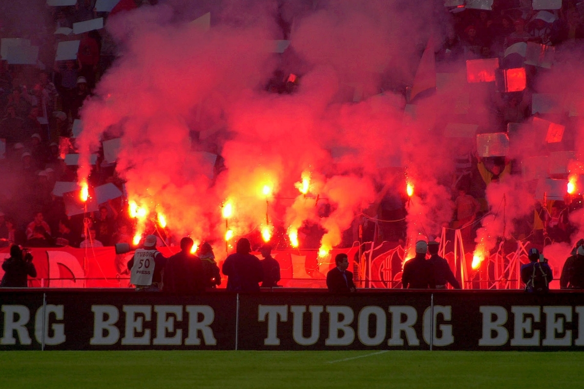 Verletzte durch Pyrotechnik im Grünwalder Stadion 